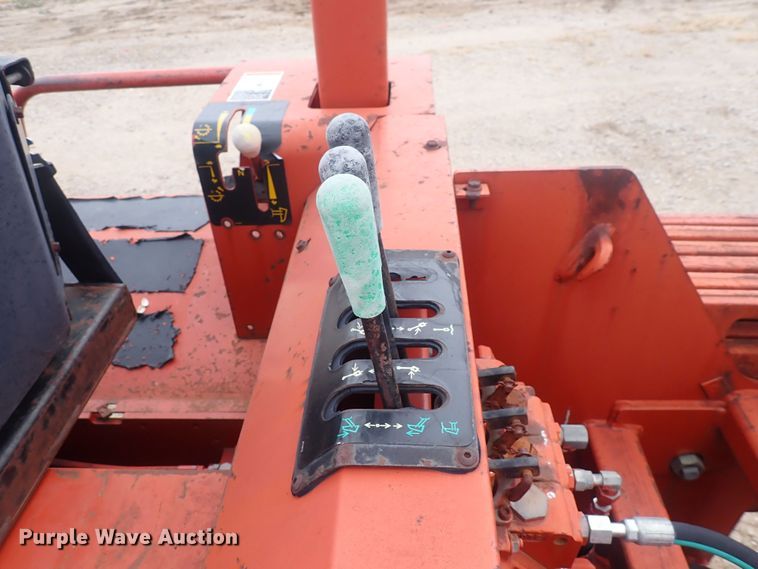 image for item DQ4897 2000 Ditch Witch 8020 Turbo  vibratory cable plow