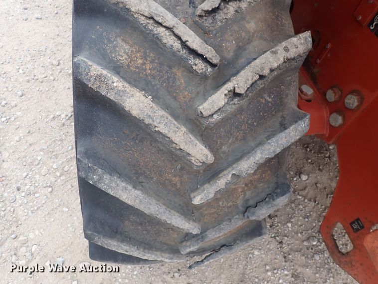 image for item DQ4897 2000 Ditch Witch 8020 Turbo  vibratory cable plow