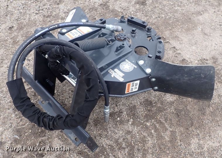 image for item DQ4898 Stumper 220HD  compact utility loader stump grinder