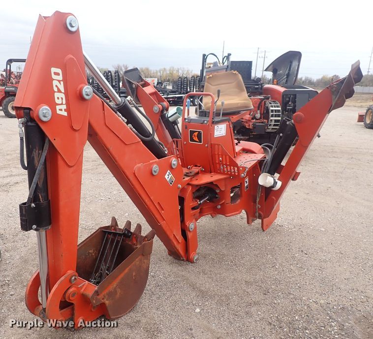 image for item DQ4900 2006 Ditch Witch A920  backhoe