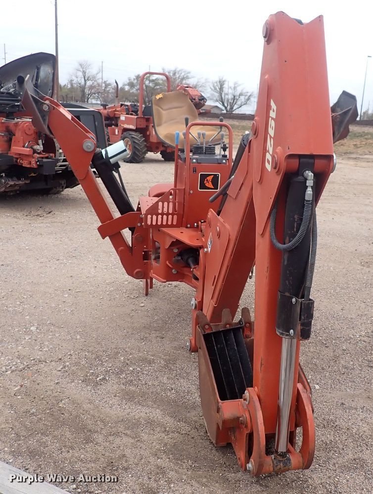image for item DQ4900 2006 Ditch Witch A920  backhoe
