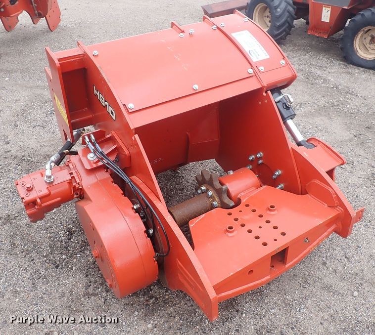 image for item DQ4901 2019 Ditch Witch H910  trencher