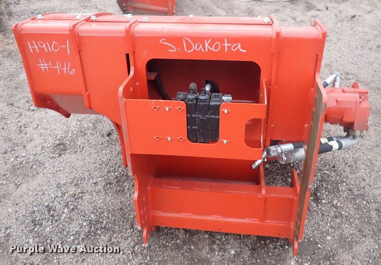 image for item DQ4901 2019 Ditch Witch H910  trencher