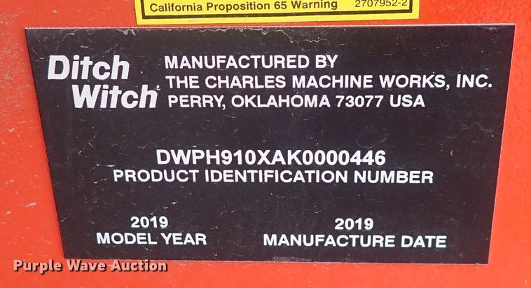 image for item DQ4901 2019 Ditch Witch H910  trencher