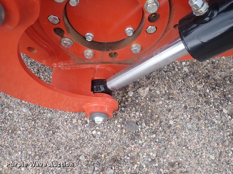 image for item DQ4901 2019 Ditch Witch H910  trencher