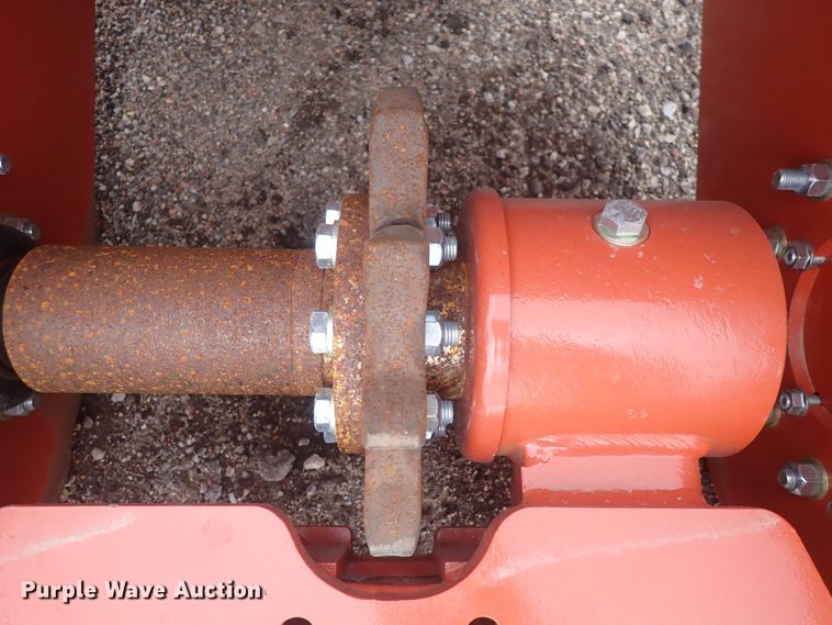 image for item DQ4901 2019 Ditch Witch H910  trencher