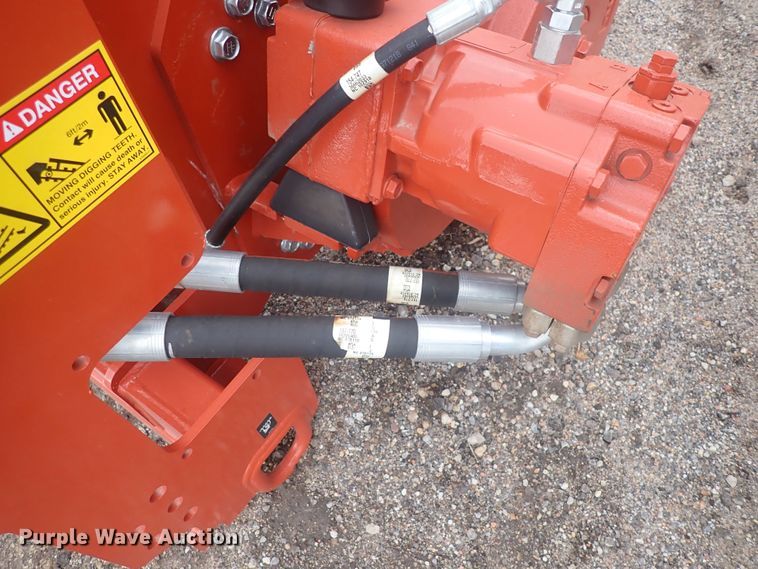 image for item DQ4901 2019 Ditch Witch H910  trencher