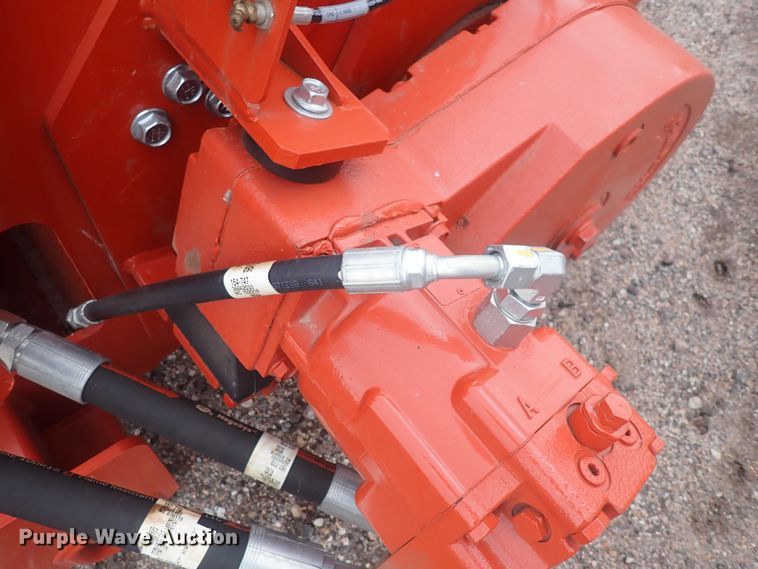 image for item DQ4901 2019 Ditch Witch H910  trencher