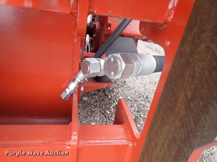 image for item DQ4901 2019 Ditch Witch H910  trencher