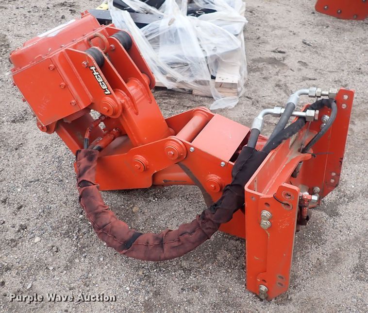 image for item DQ4902 2017 Ditch Witch H331  vibratory plow