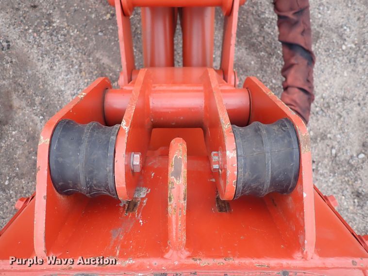 image for item DQ4902 2017 Ditch Witch H331  vibratory plow