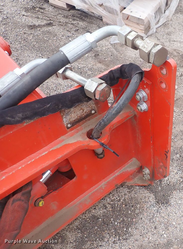 image for item DQ4902 2017 Ditch Witch H331  vibratory plow