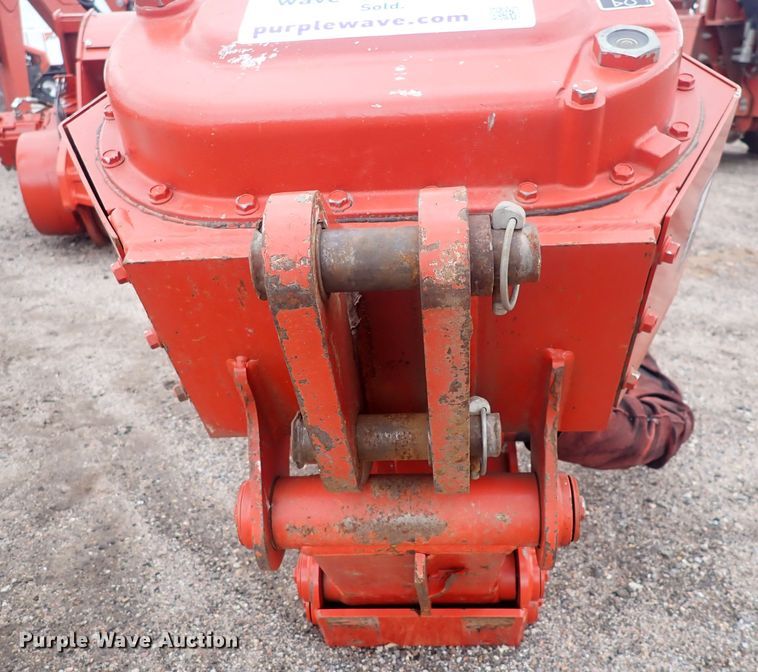 image for item DQ4902 2017 Ditch Witch H331  vibratory plow