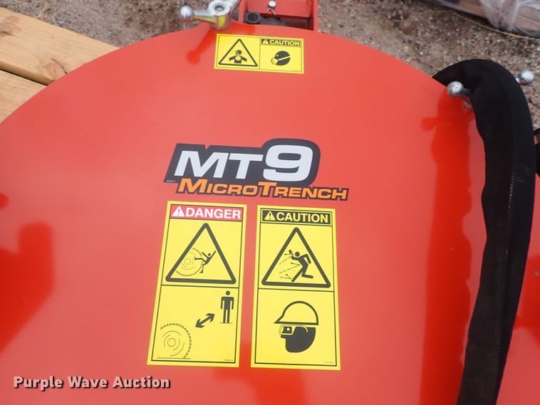 image for item DQ4904 2017 Ditch Witch MT9  compact utility loader microtrencher