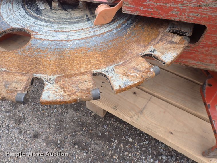 image for item DQ4904 2017 Ditch Witch MT9  compact utility loader microtrencher