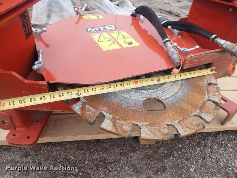 image for item DQ4904 2017 Ditch Witch MT9  compact utility loader microtrencher