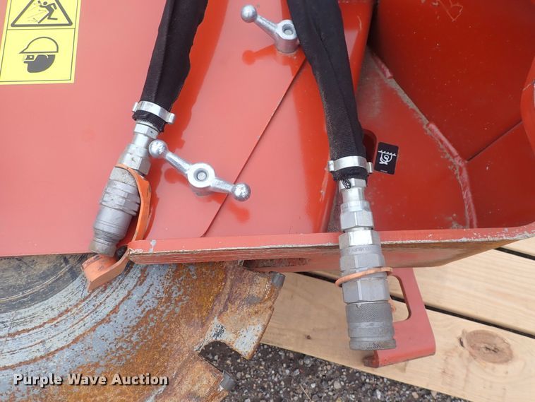 image for item DQ4904 2017 Ditch Witch MT9  compact utility loader microtrencher