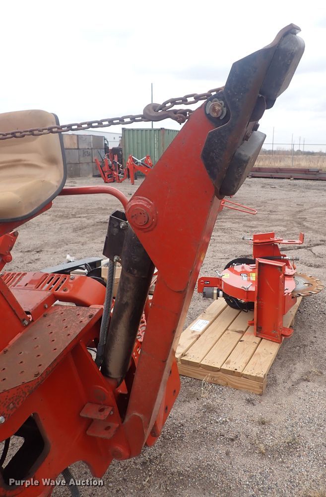 image for item DQ4905 2002 Ditch Witch A920  backhoe