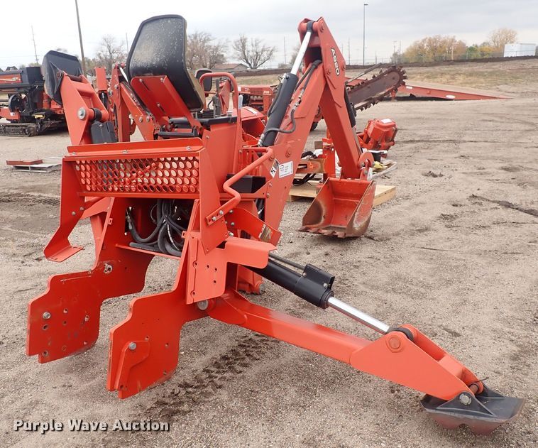 image for item DQ4906 2013 Ditch Witch A920  backhoe