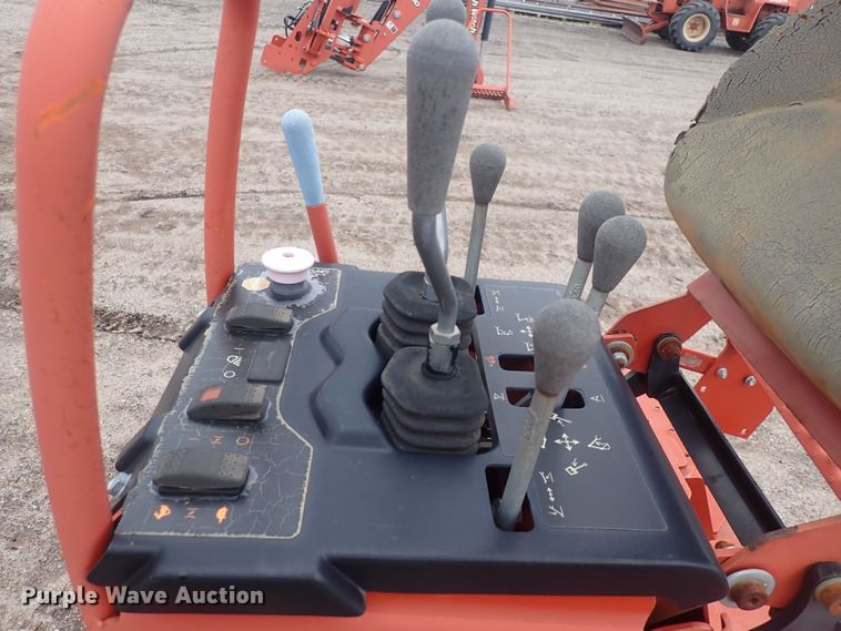 image for item DQ4906 2013 Ditch Witch A920  backhoe