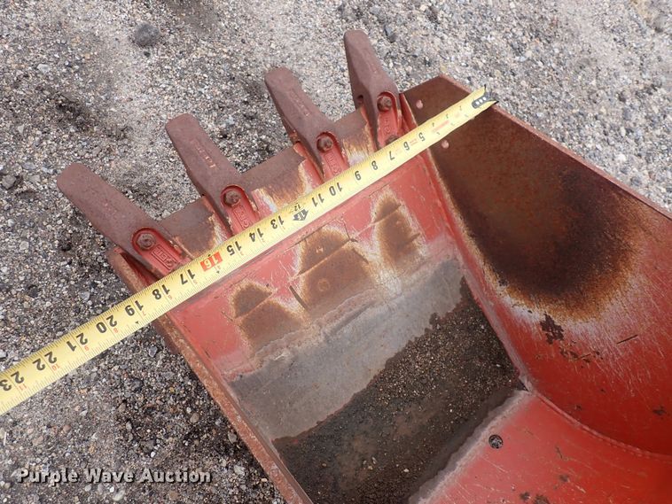 image for item DQ4906 2013 Ditch Witch A920  backhoe