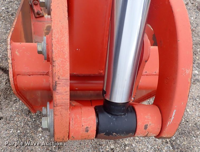 image for item DQ4906 2013 Ditch Witch A920  backhoe