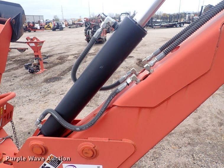 image for item DQ4906 2013 Ditch Witch A920  backhoe