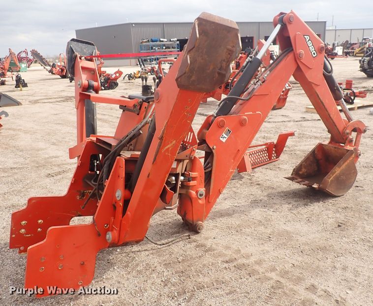 image for item DQ4907 2010 Ditch Witch A920  backhoe