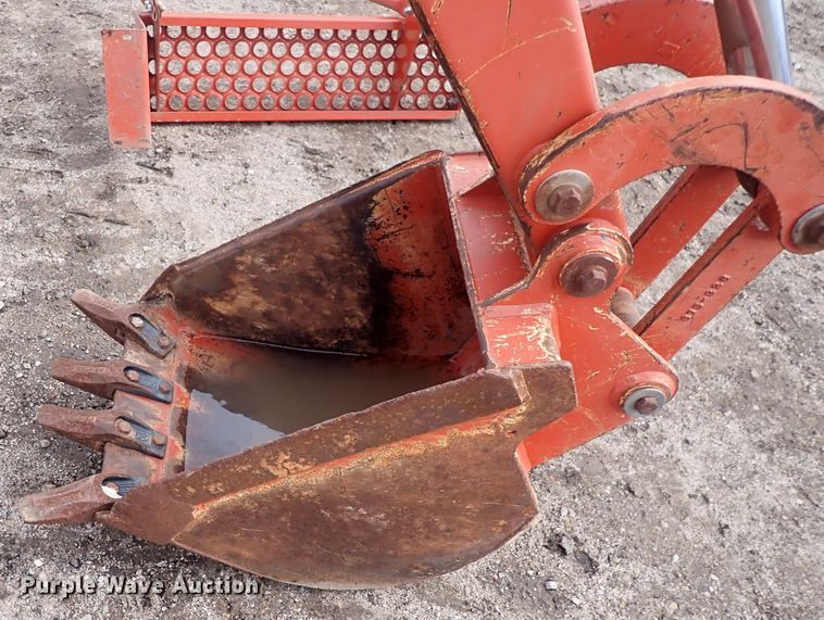 image for item DQ4907 2010 Ditch Witch A920  backhoe