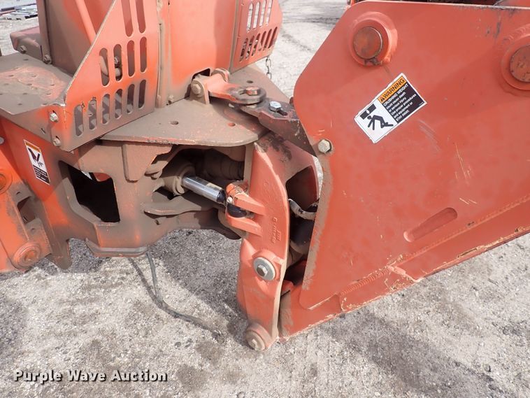 image for item DQ4907 2010 Ditch Witch A920  backhoe
