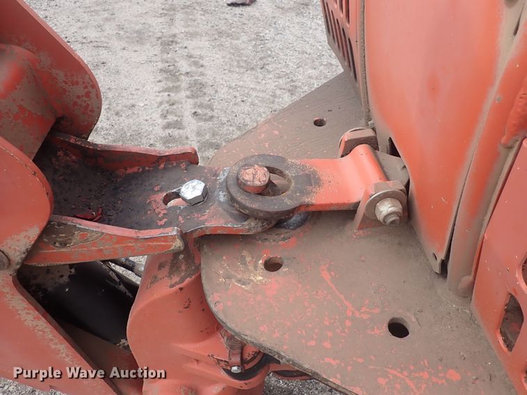 image for item DQ4907 2010 Ditch Witch A920  backhoe