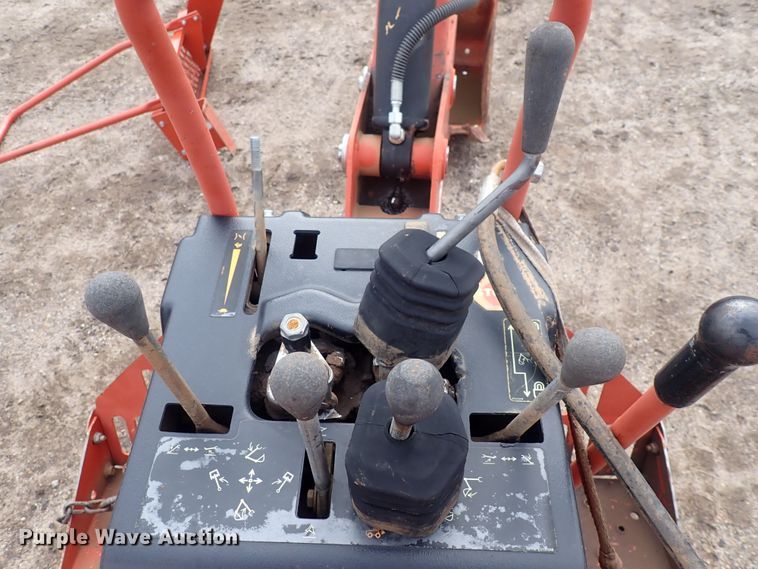 image for item DQ4907 2010 Ditch Witch A920  backhoe