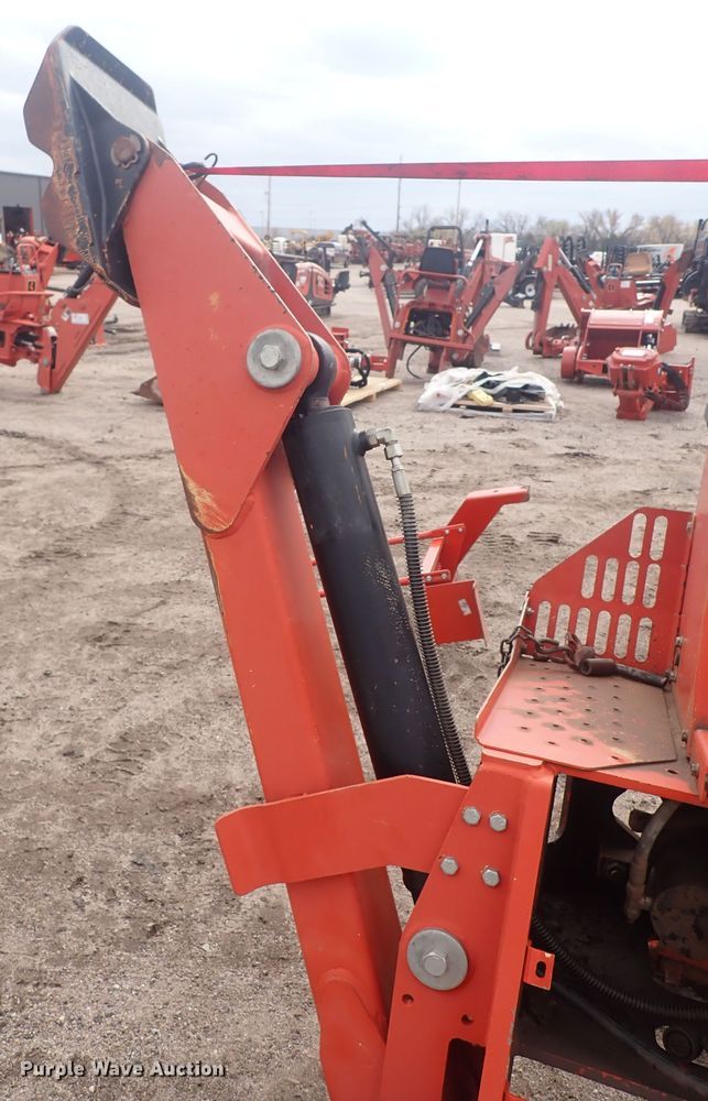 image for item DQ4907 2010 Ditch Witch A920  backhoe