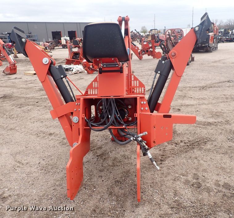 image for item DQ4908 2016 Ditch Witch A920  backhoe