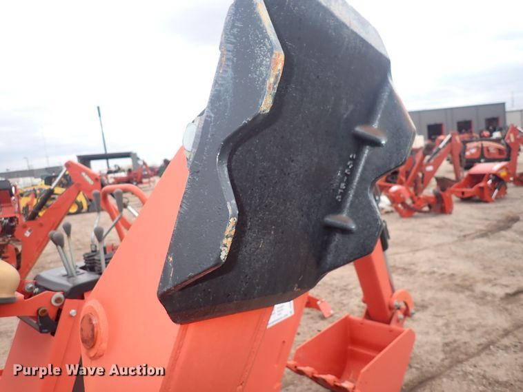 image for item DQ4908 2016 Ditch Witch A920  backhoe