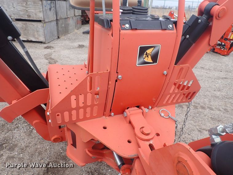 image for item DQ4908 2016 Ditch Witch A920  backhoe