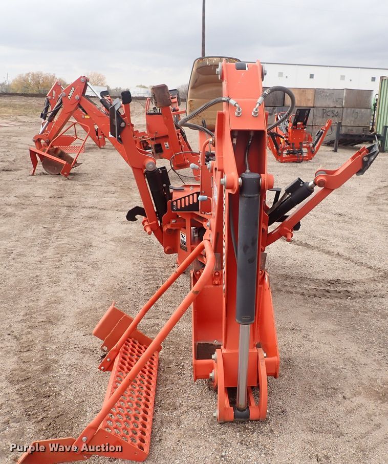 image for item DQ4909 2012 Ditch Witch A820  backhoe