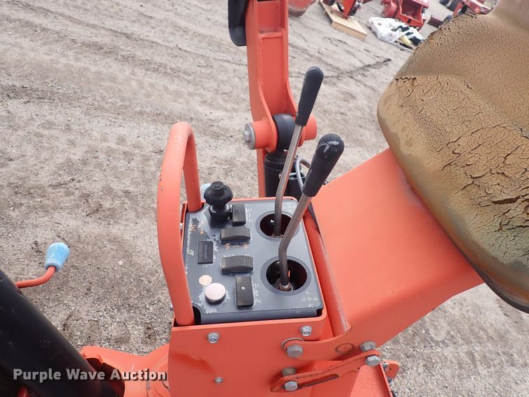 image for item DQ4909 2012 Ditch Witch A820  backhoe