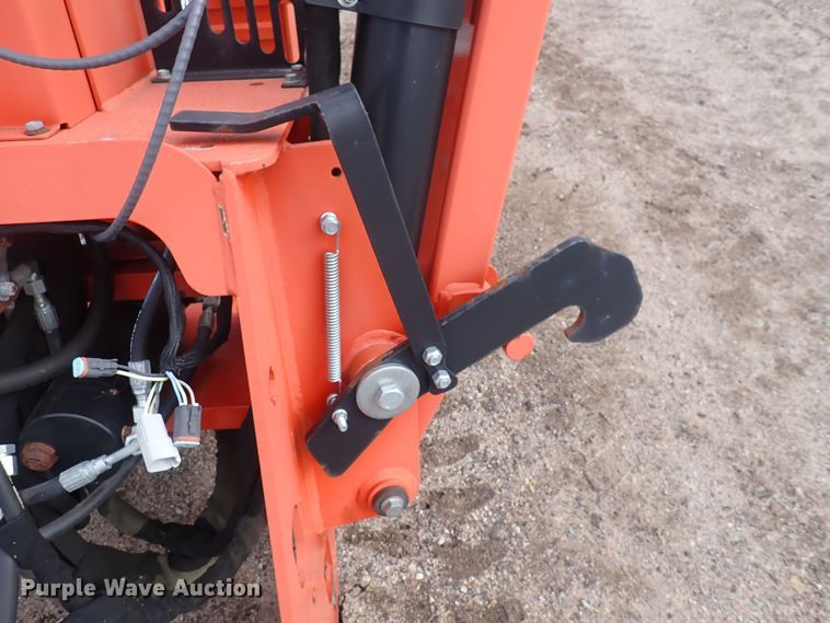 image for item DQ4909 2012 Ditch Witch A820  backhoe