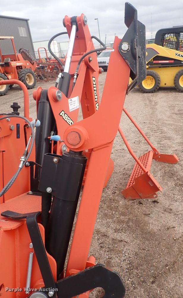 image for item DQ4909 2012 Ditch Witch A820  backhoe