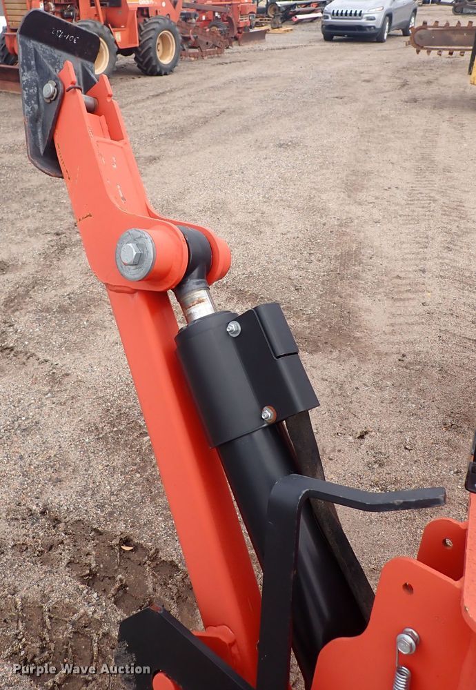 image for item DQ4909 2012 Ditch Witch A820  backhoe