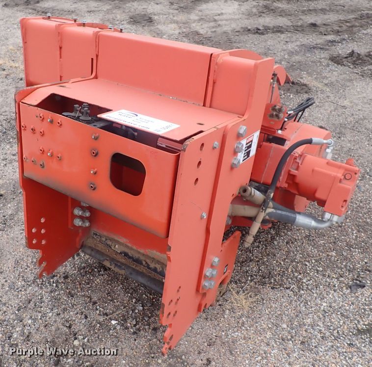 image for item DQ4911 2013 Ditch Witch H910  trencher