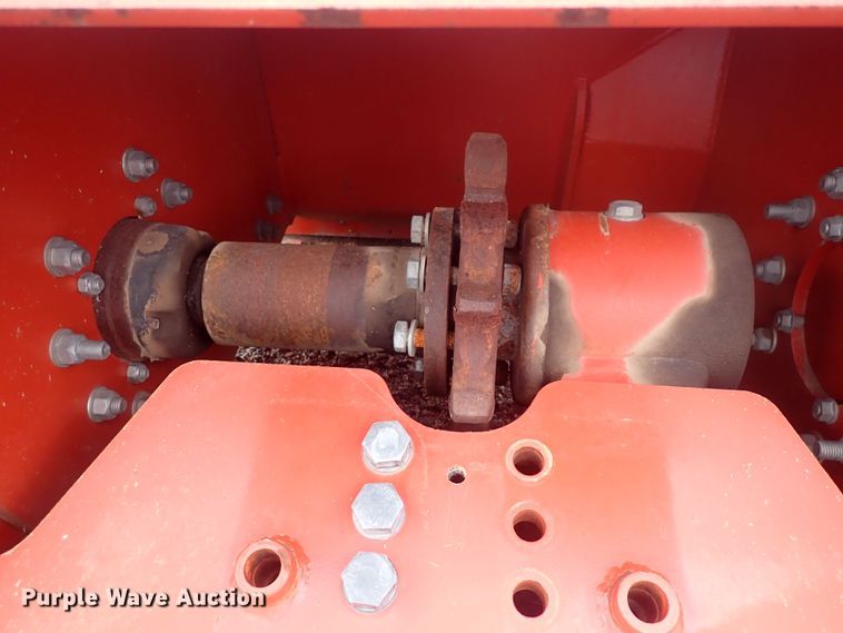 image for item DQ4911 2013 Ditch Witch H910  trencher