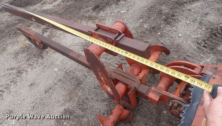 image for item DQ4912 Ditch Witch  trencher