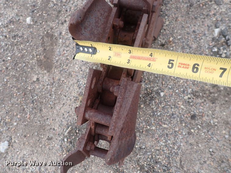 image for item DQ4914 2005 Ditch Witch 1230  trencher