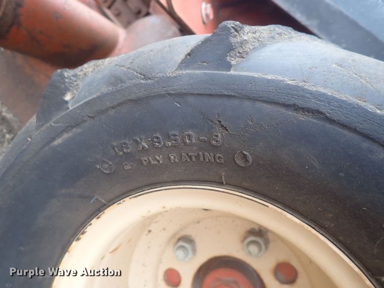 image for item DQ4914 2005 Ditch Witch 1230  trencher