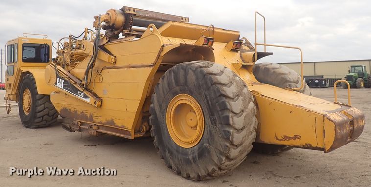 image for item DQ4923 2001 Caterpillar 623G  elevating scraper