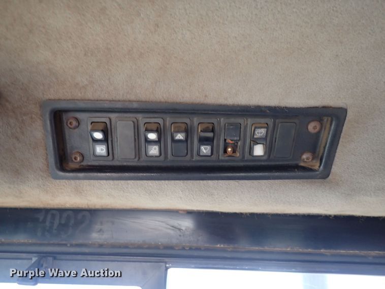 image for item DQ4923 2001 Caterpillar 623G  elevating scraper