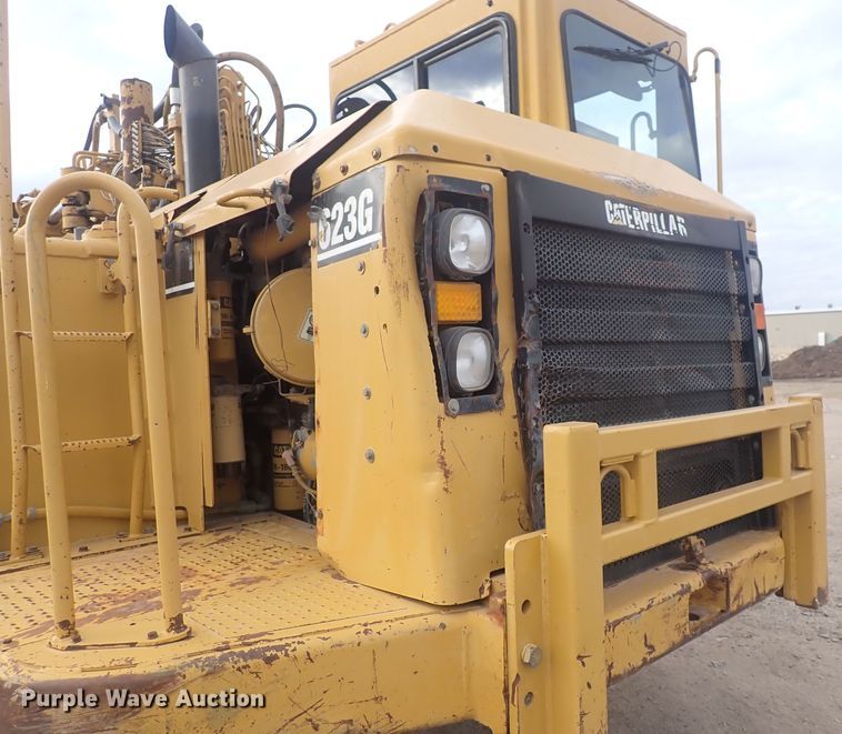 image for item DQ4923 2001 Caterpillar 623G  elevating scraper