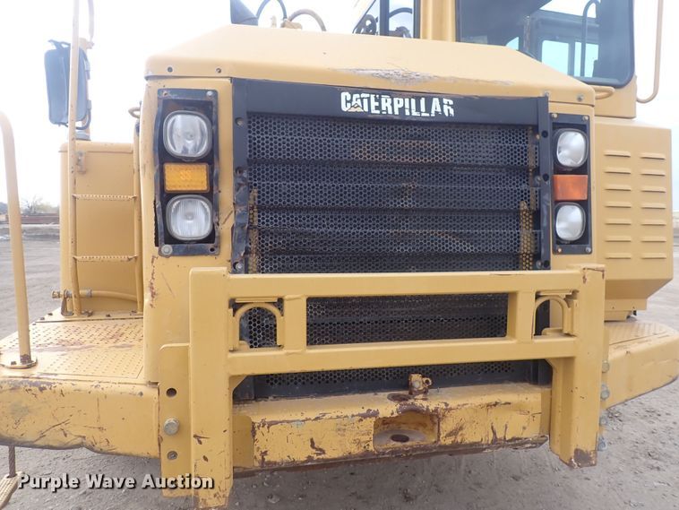image for item DQ4923 2001 Caterpillar 623G  elevating scraper